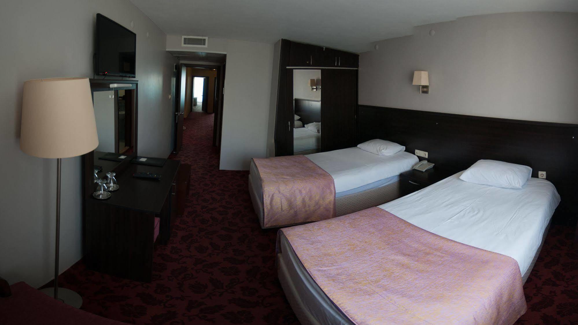Sinop Mola Hotel ภายนอก รูปภาพ